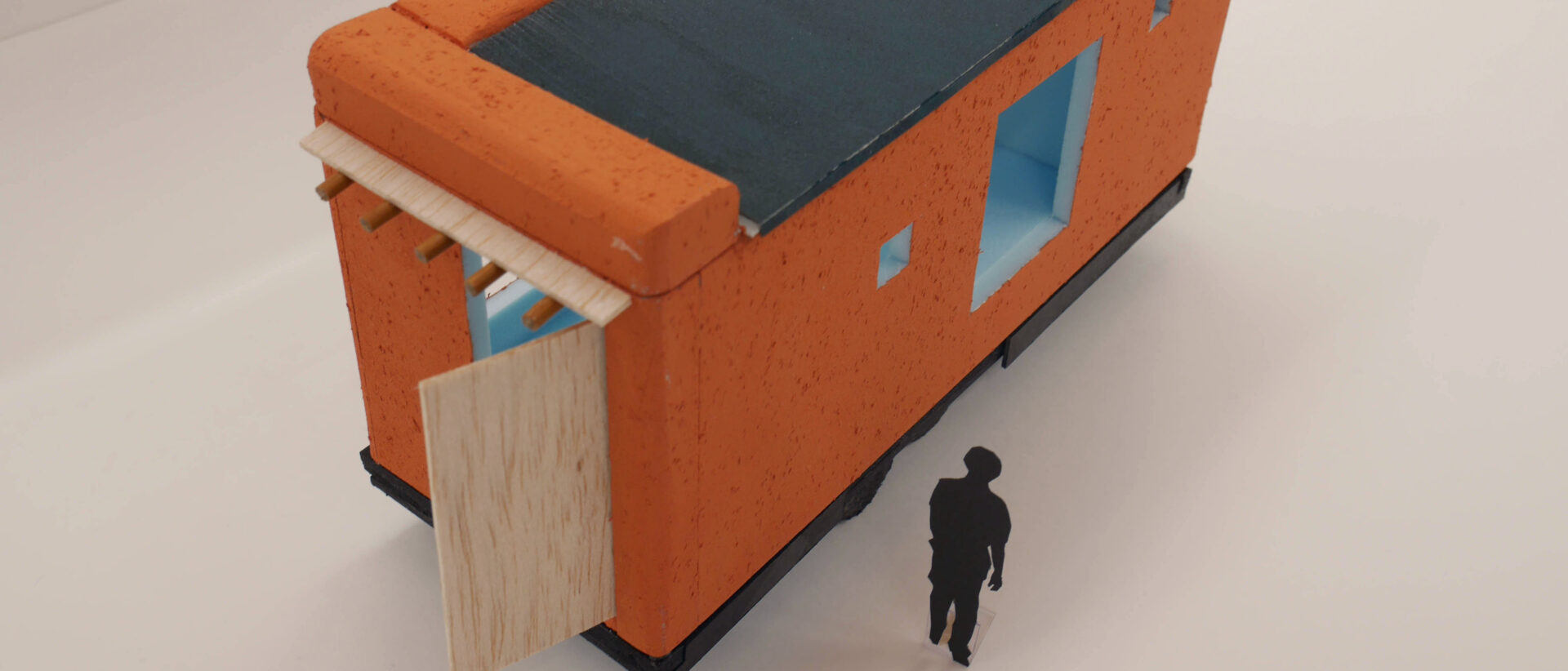 build tiny house